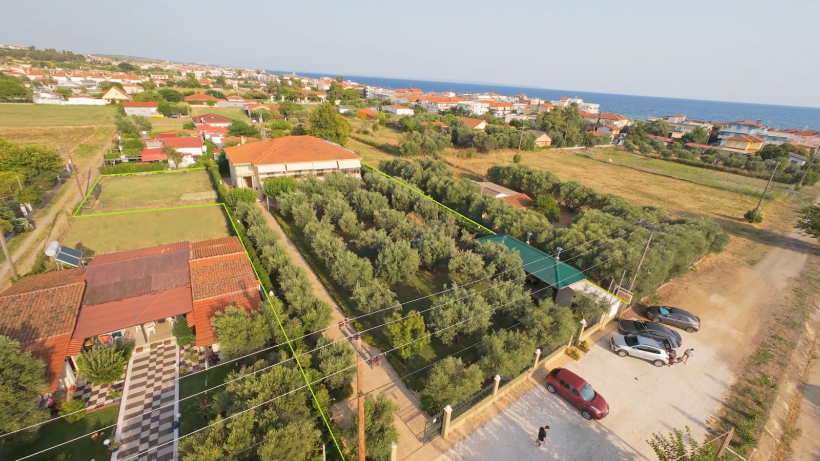 Gaia Studios & Apartments